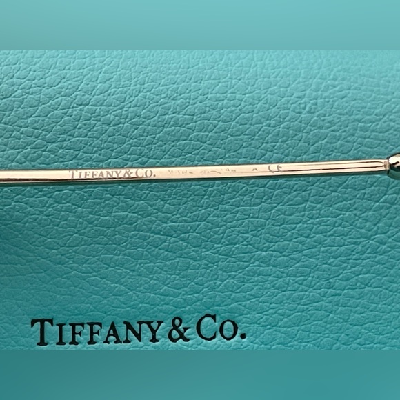 Tiffany & Co. Gold and Gray Aviator Sunglasses - Picture 5 of 10